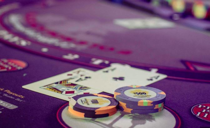 Exploring the Connection Between Blackjack and Probability Theory